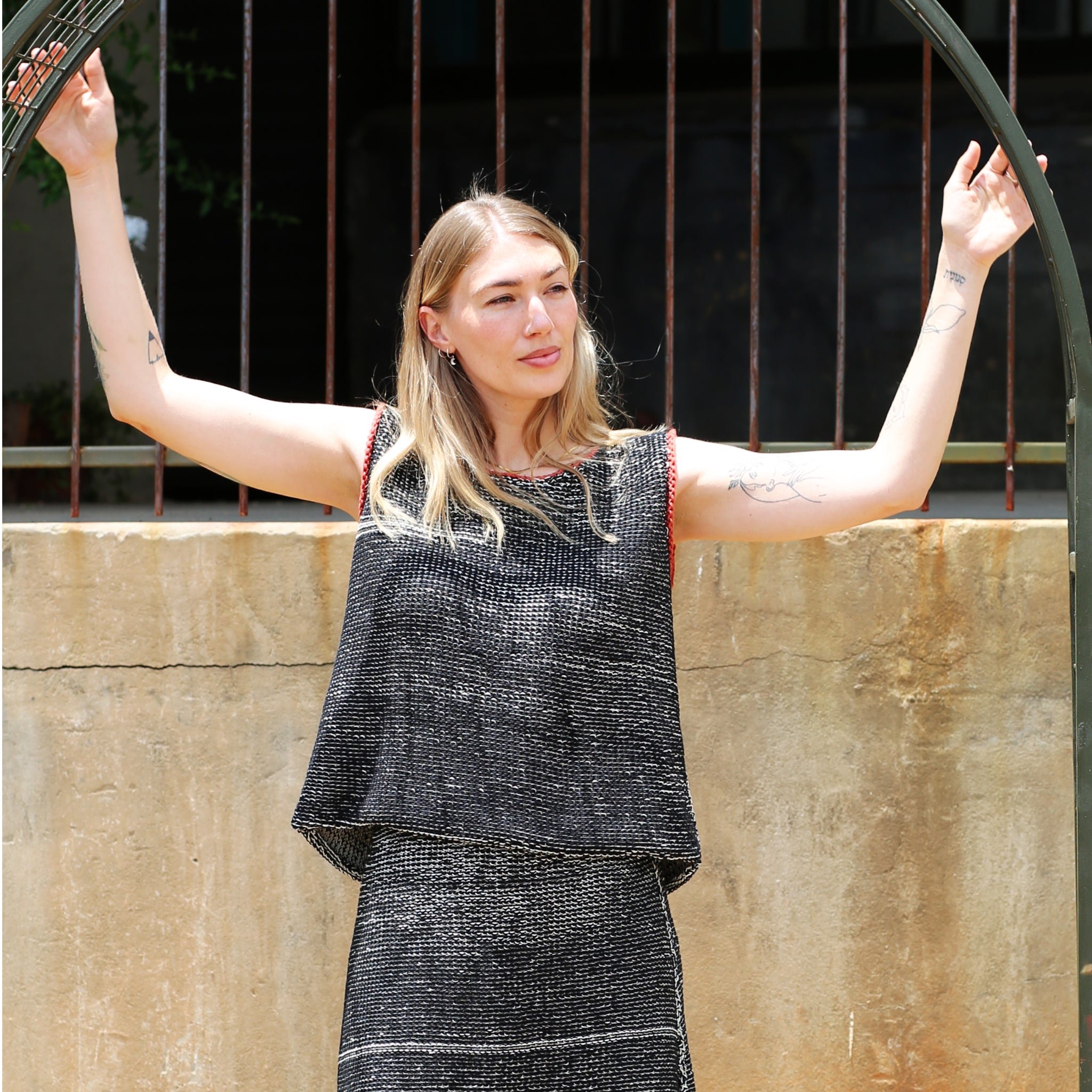 TESSERA - Reversible Vest